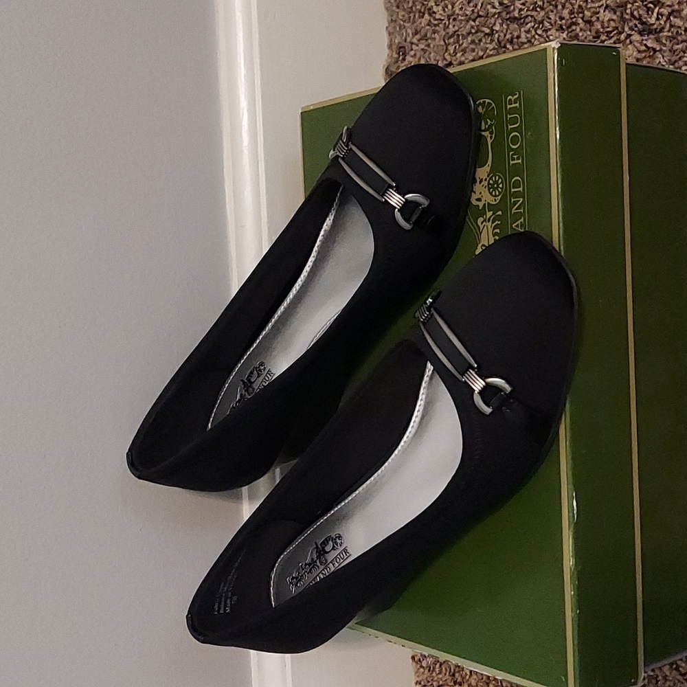 Coach and Four Wedges